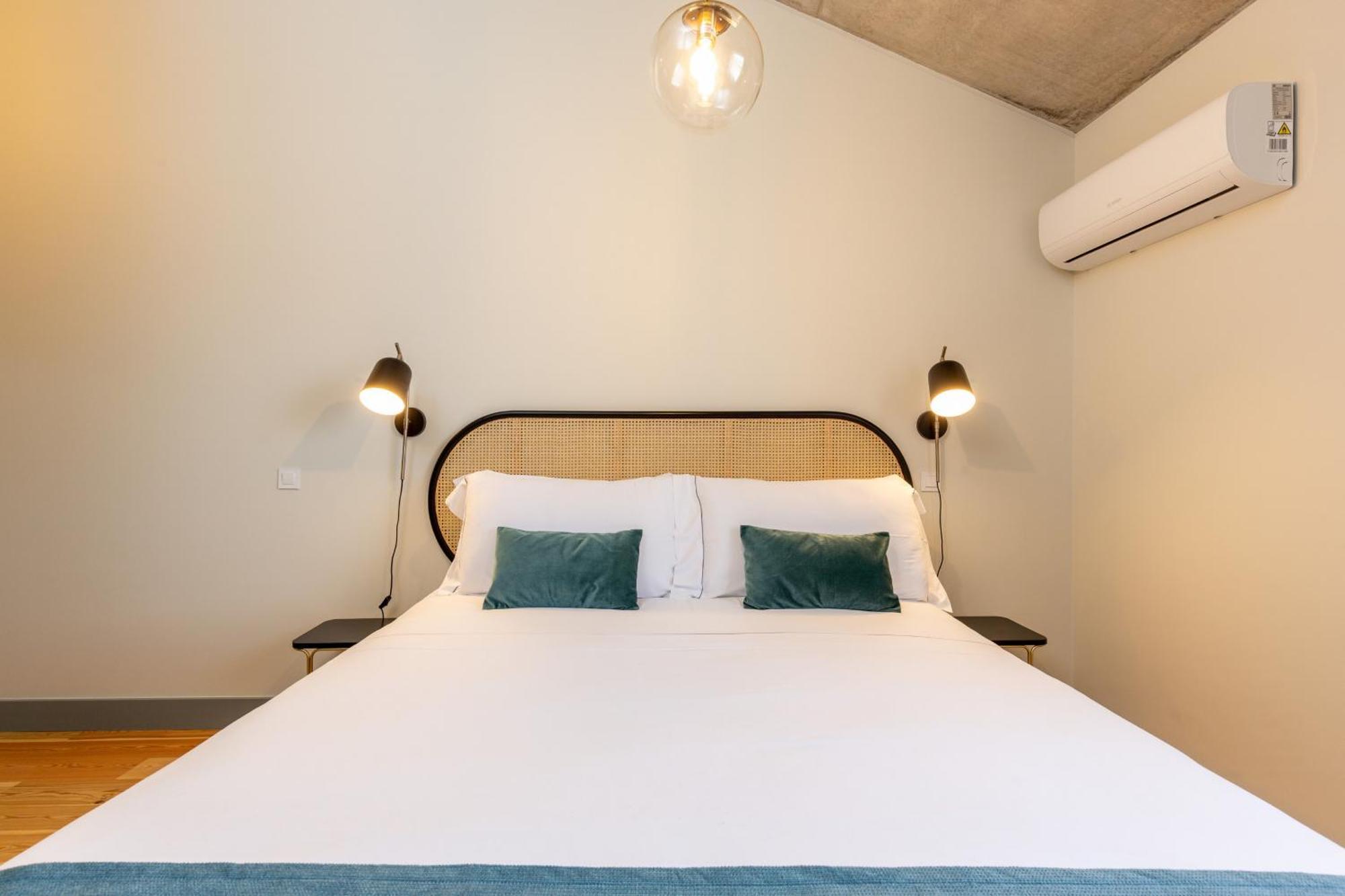 Feel Corporate Housing Campanha Lejlighed Porto Eksteriør billede