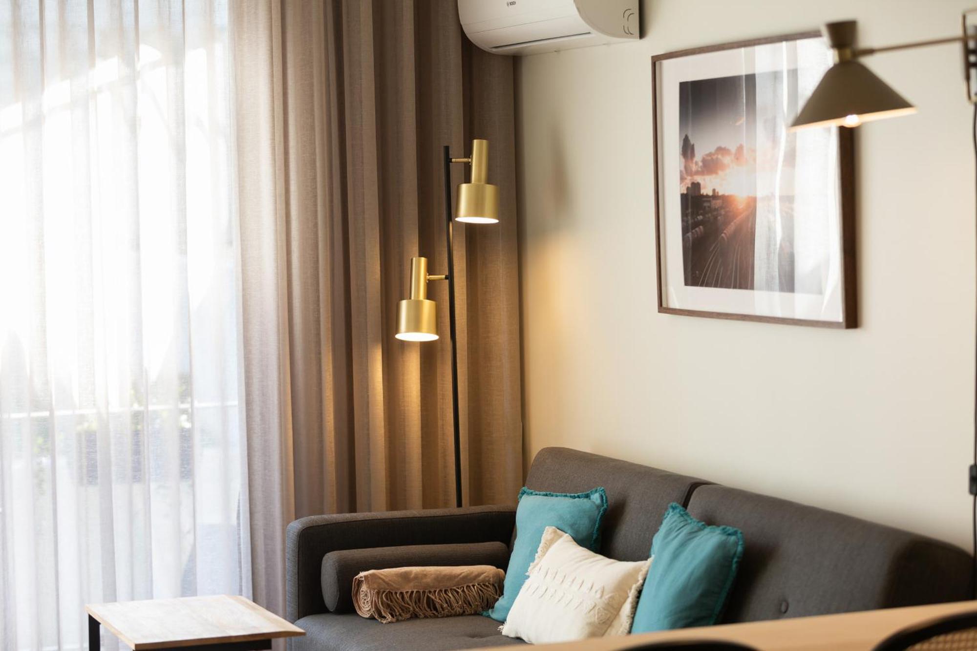 Feel Corporate Housing Campanha Lejlighed Porto Eksteriør billede